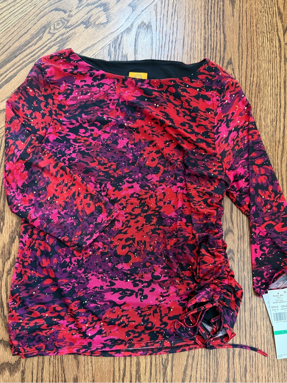 NEW! Ruby Rd. Red & Pink Printed Ruched Side Top